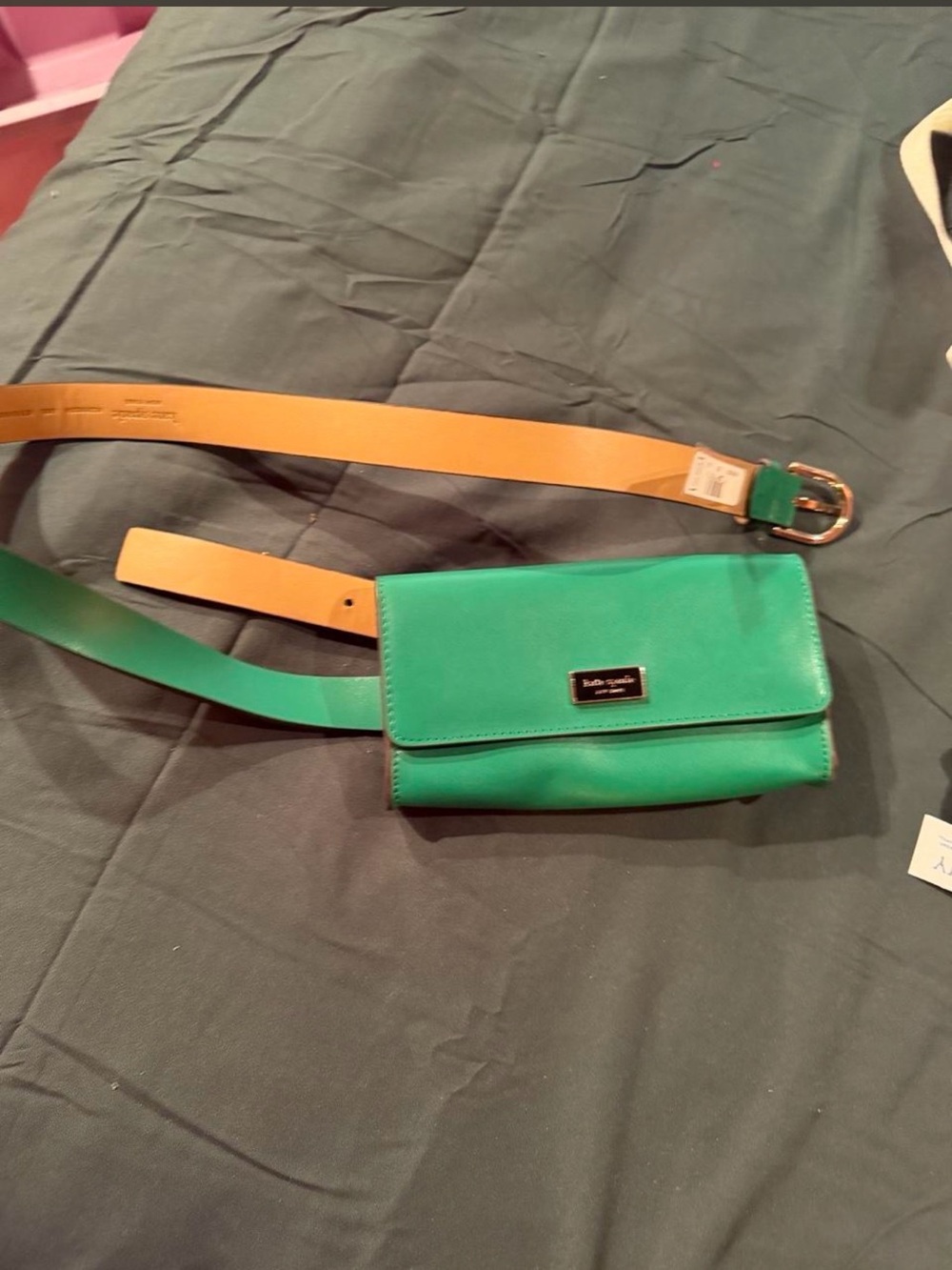 kate spade Green Leather Crossbody Belt Bag with Tan Strap. Size L/XL